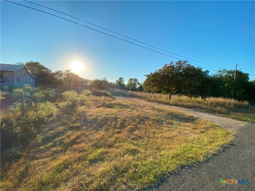1.59 acres in Bell County - photo 4