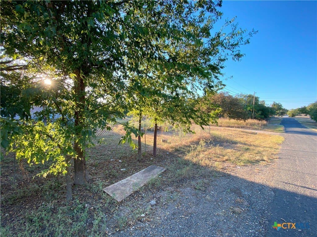 1.59 acres in Bell County - photo 2
