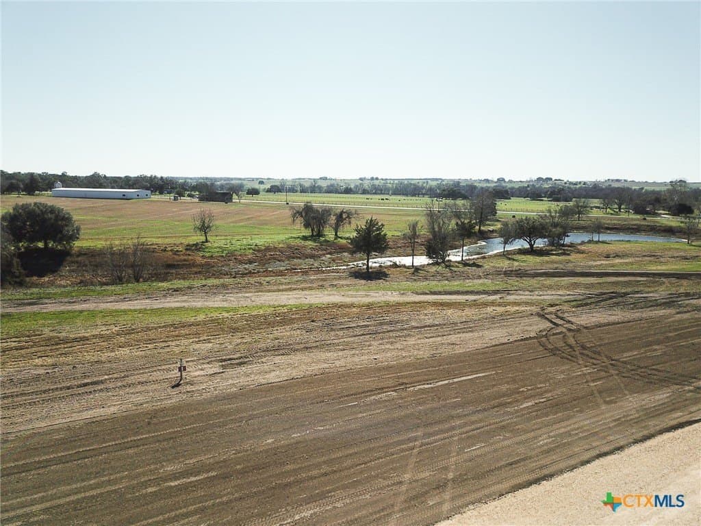 2.07 acres in Lavaca County - photo 4