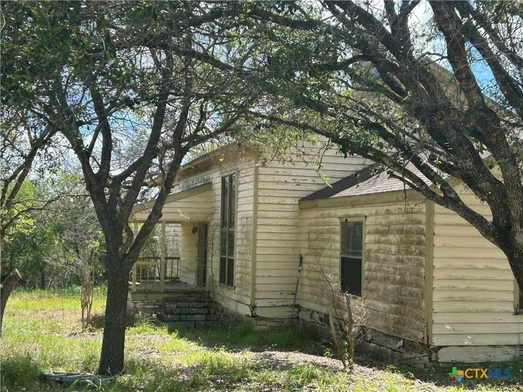 14.39 acres in Guadalupe County - photo 5