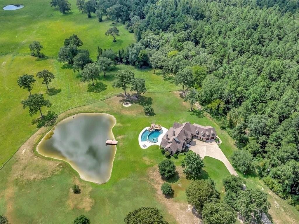 202.85 acres in Angelina County - photo 34