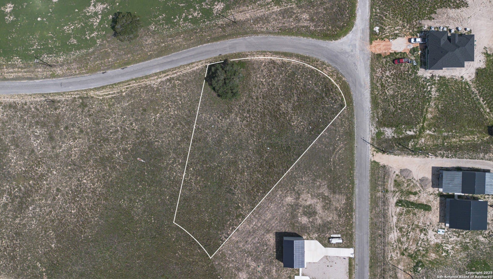 788 Lake Valley