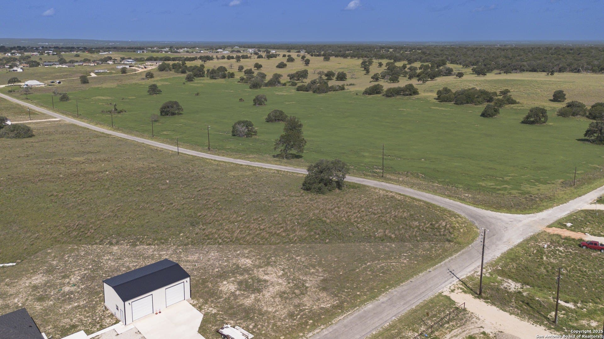 1.05 acres in Wilson County - photo 5