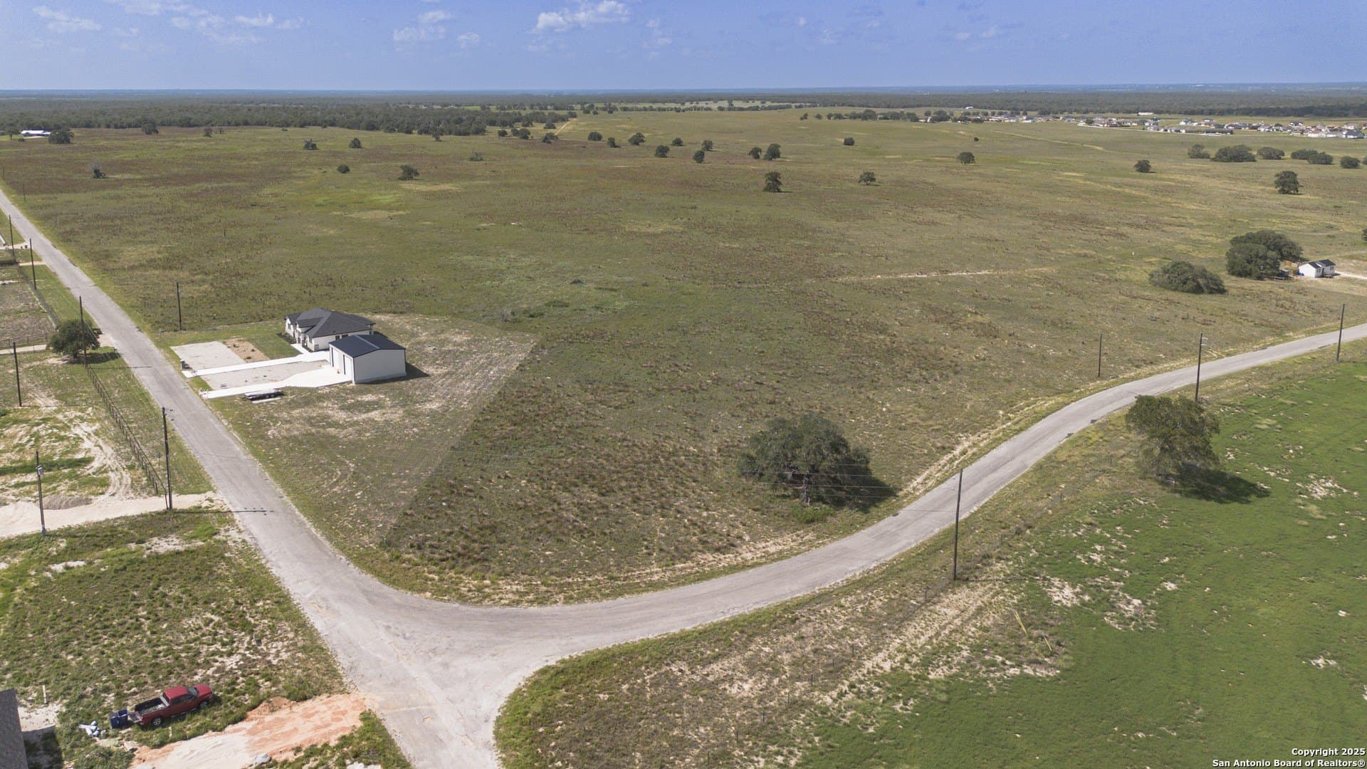 1.05 acres in Wilson County - photo 3