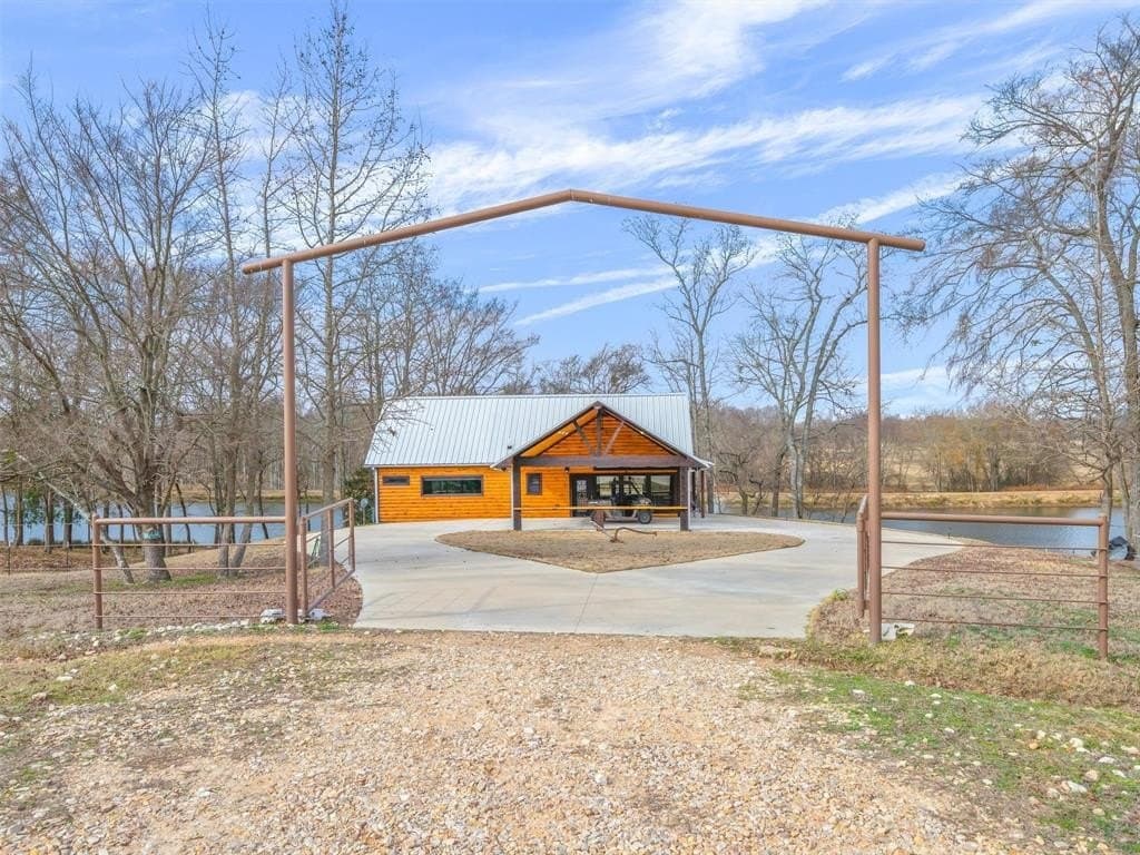 208.23 acres in Wood County - photo 21