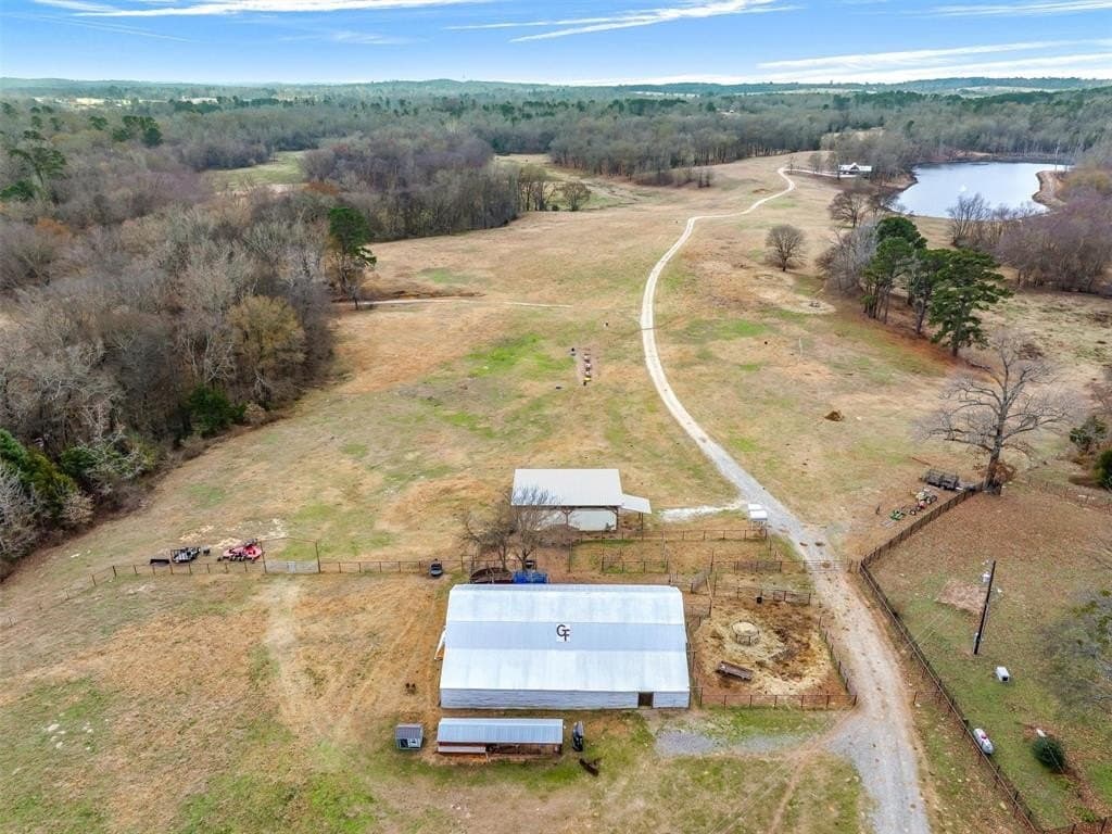 208.23 acres in Wood County - photo 5