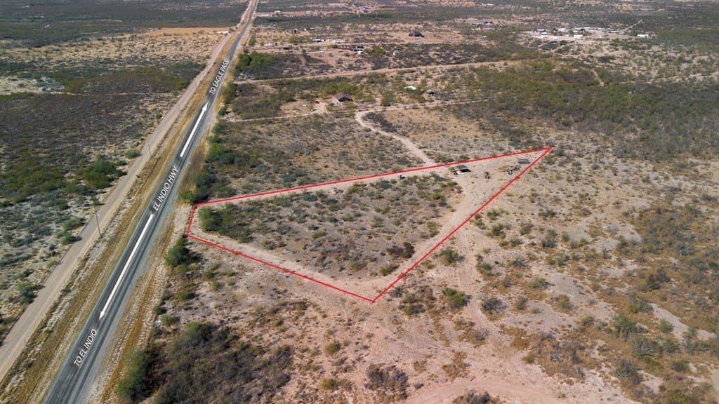 2.7 acres in Maverick County - photo 3