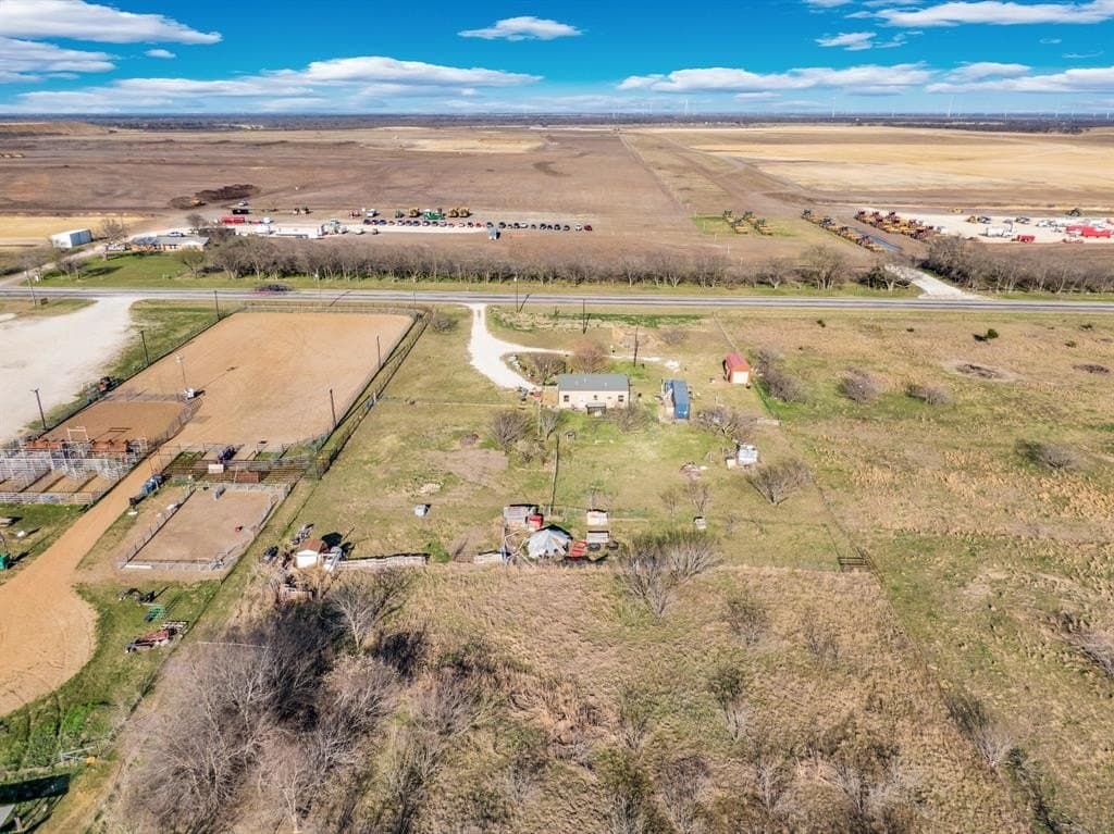 10 acres in Hill County - photo 23