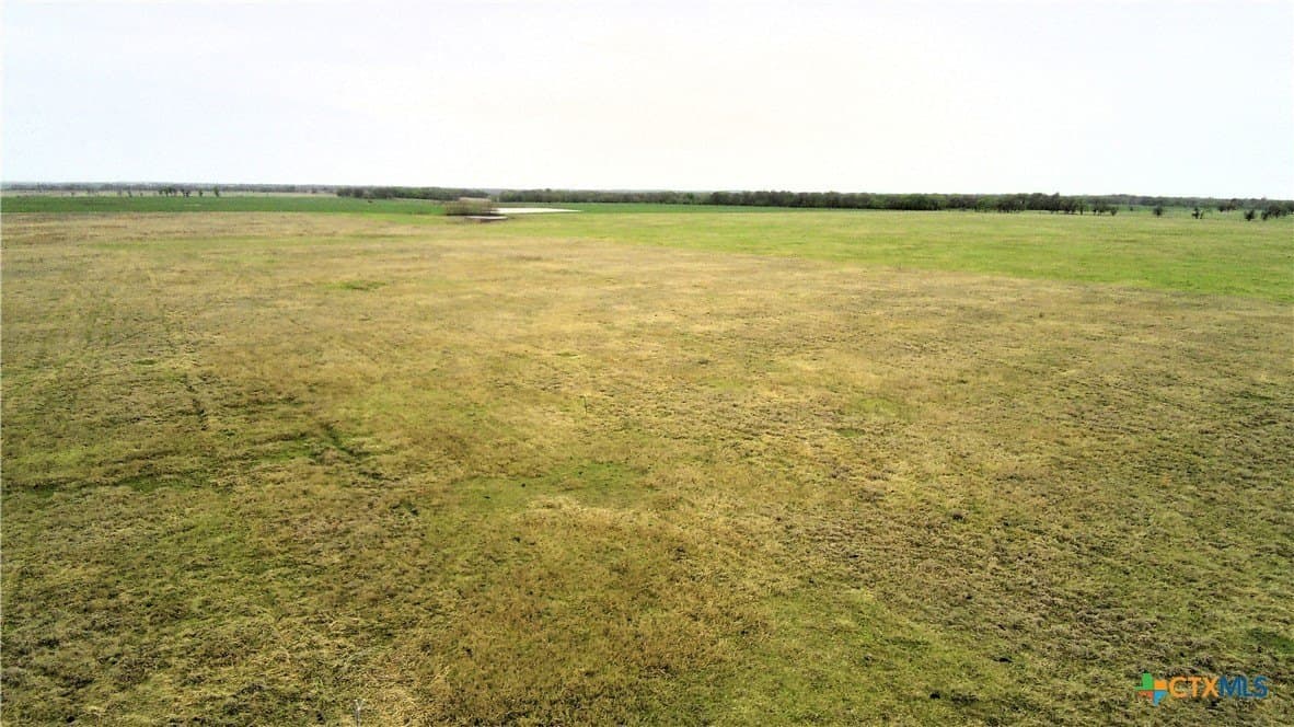 11 acres in Falls County - photo 2