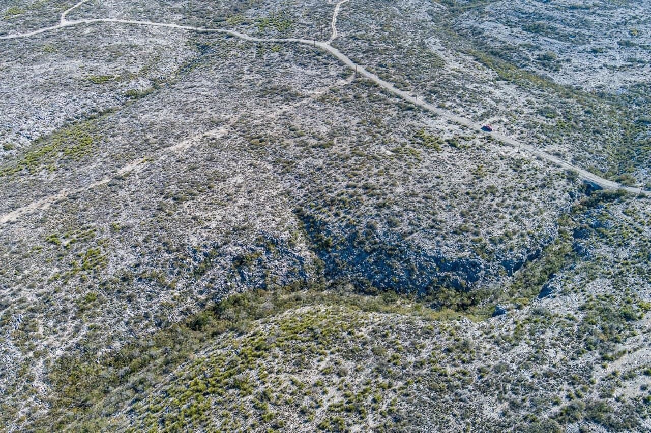 35.84 acres in Val Verde County - photo 6