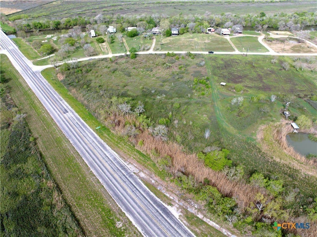 0.76 acres in Calhoun County - photo 6