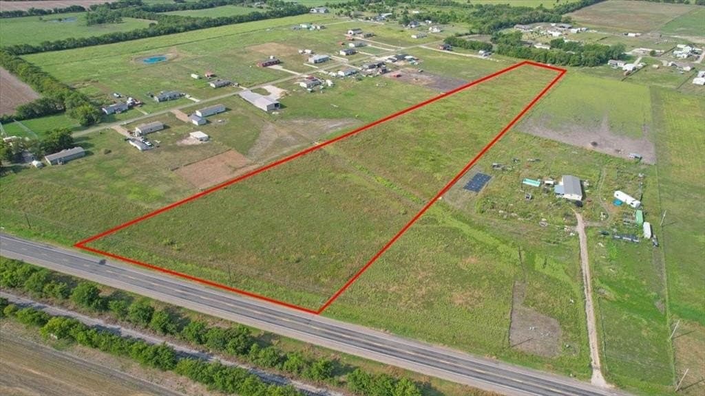 10 acres in Hunt County - photo 4