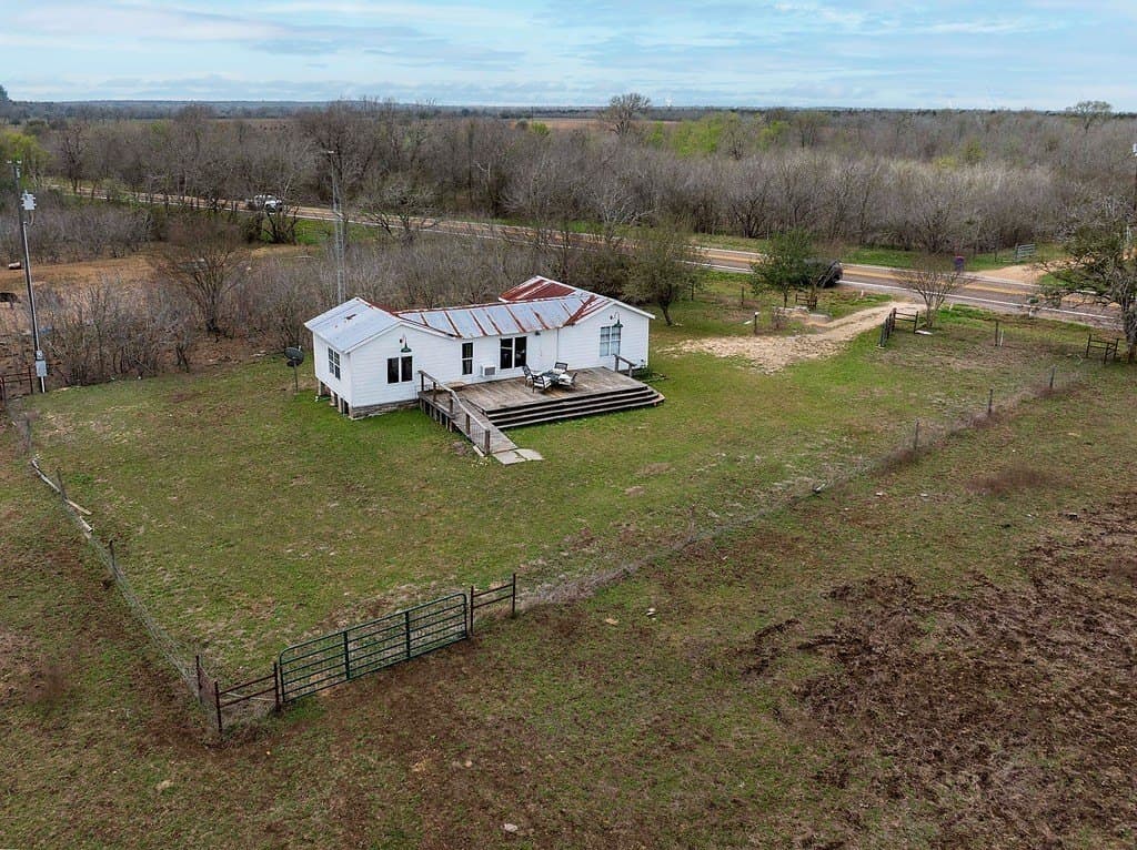 13.5 acres in Caldwell County - photo 4