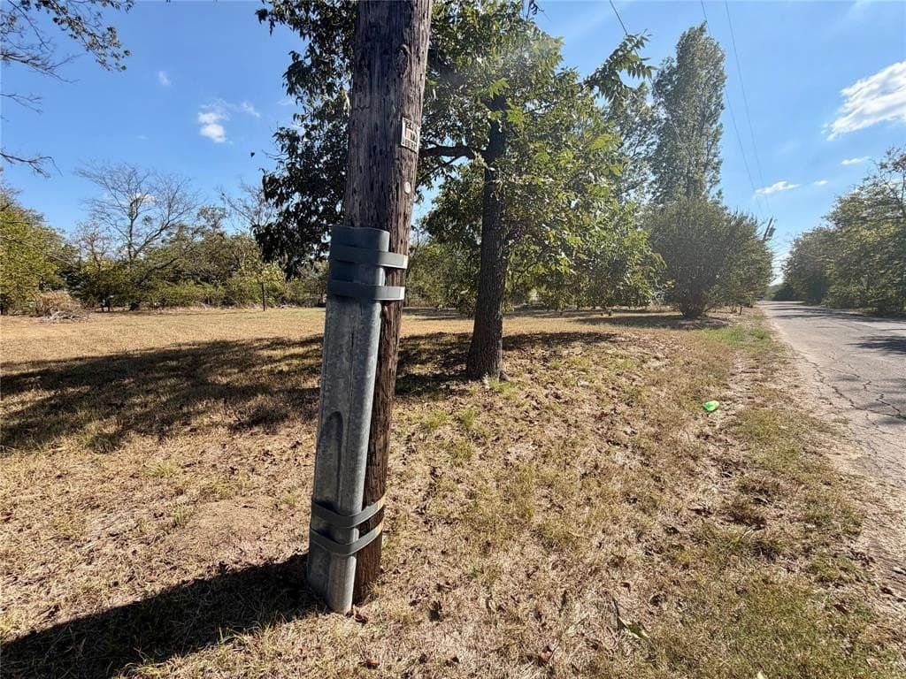 0.17 acres in Hunt County - photo 5