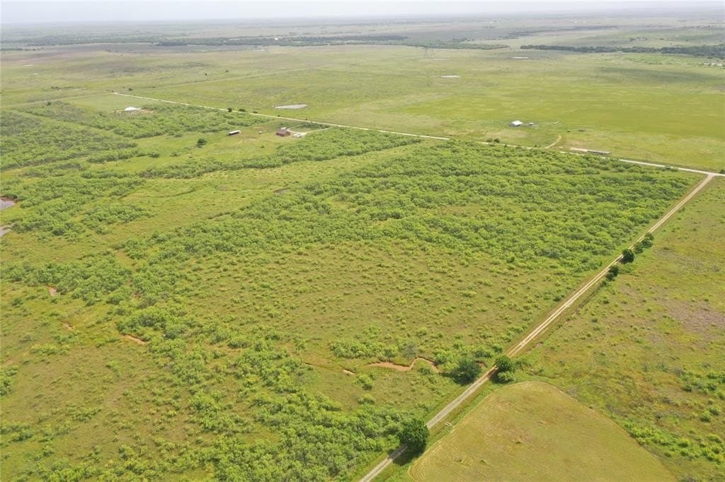 190.87 acres in Clay County - photo 3