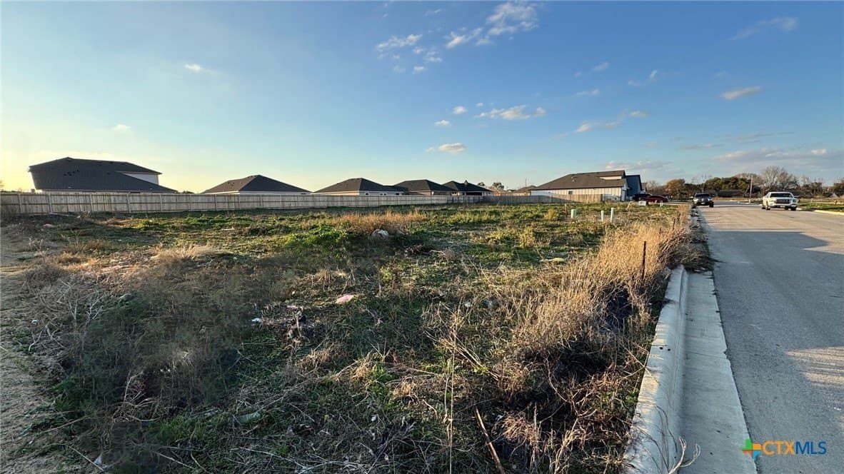 0.17 acres in Bell County - photo 4