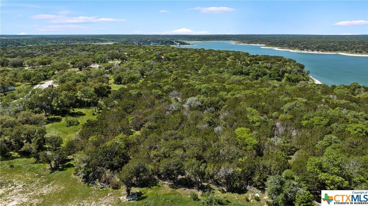 0.64 acres in Bell County - photo 10