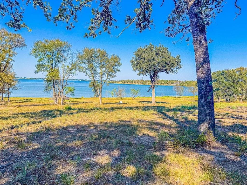 1.26 acres in Navarro County - photo 16