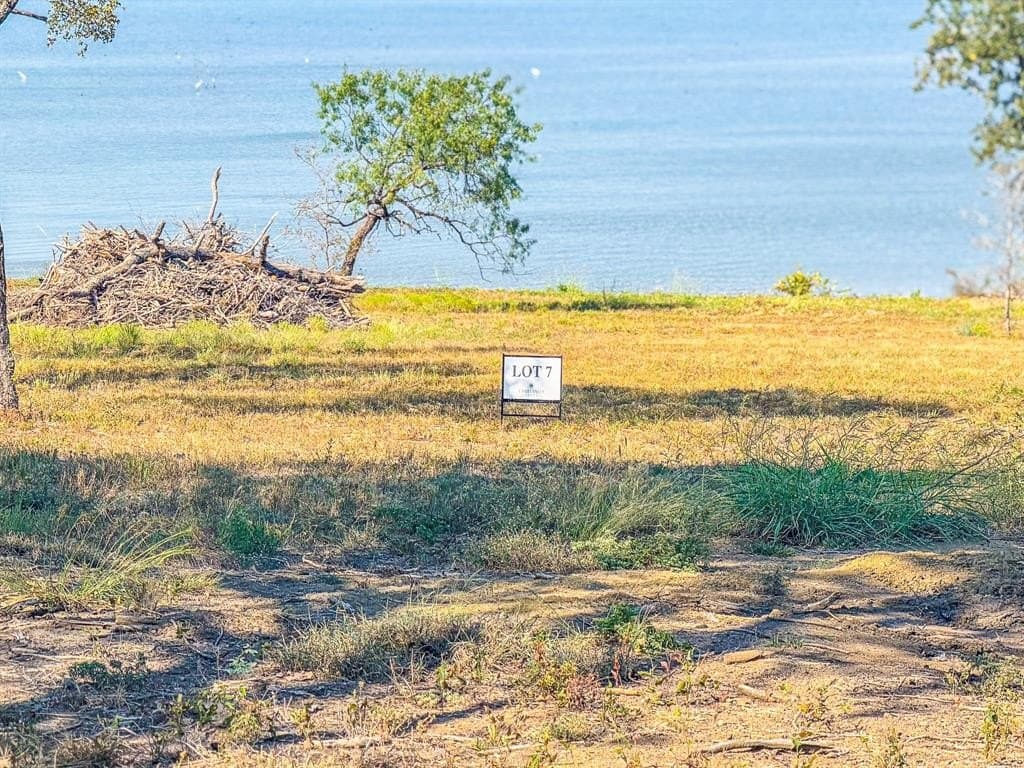 1.26 acres in Navarro County - photo 10