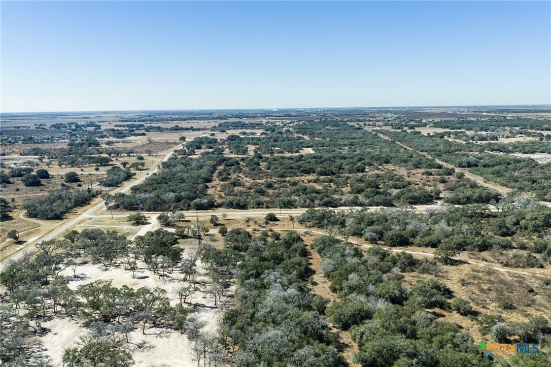 17.43 acres in Victoria County - photo 3