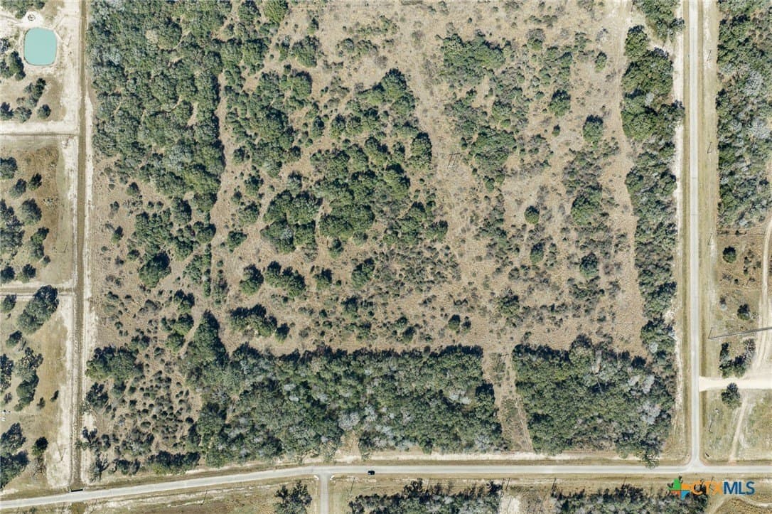 17.43 acres in Victoria County - photo 5