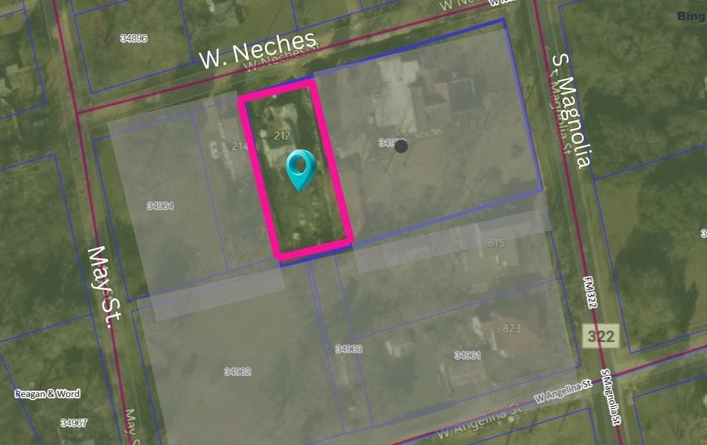 212 W Neches
