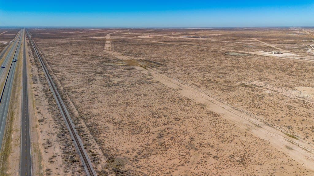 20.42 acres in Ward County - photo 4