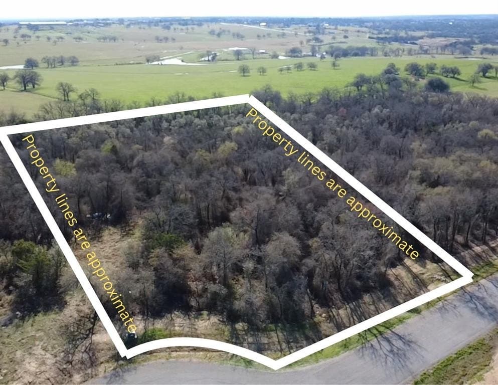 2.1 acres in Parker County - photo 2