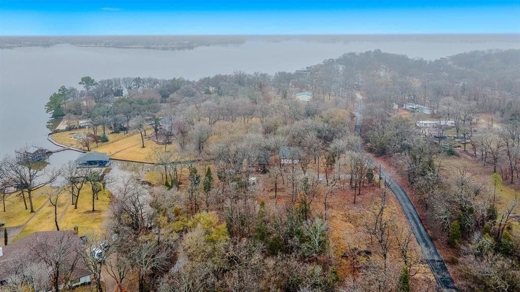 1.96 acres in Henderson County - photo 9