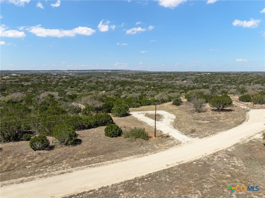 10.1 acres in Hamilton County - photo 2