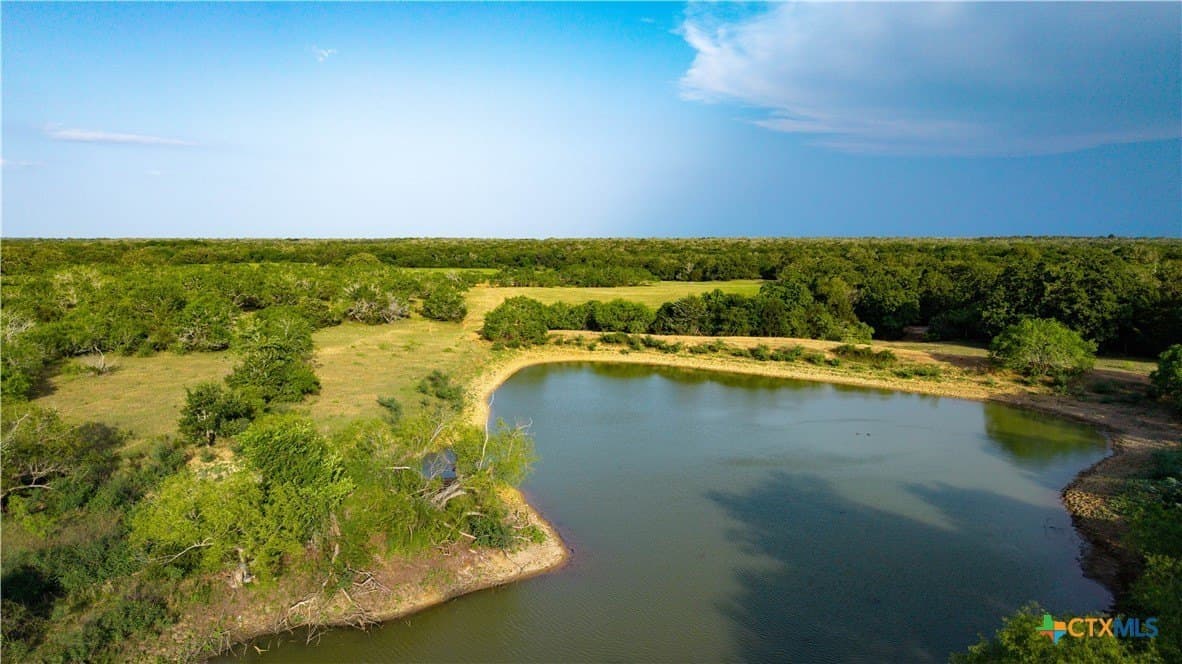 107.13 acres in Caldwell County - photo 2