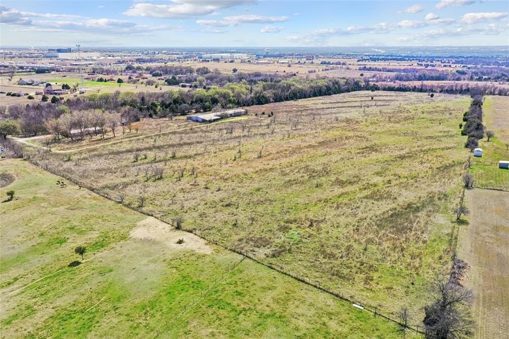 35.37 acres in Ellis County - photo 6