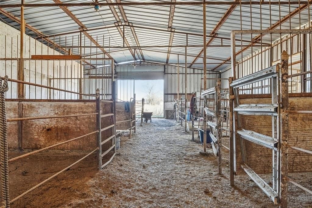 35.37 acres in Ellis County - photo 29
