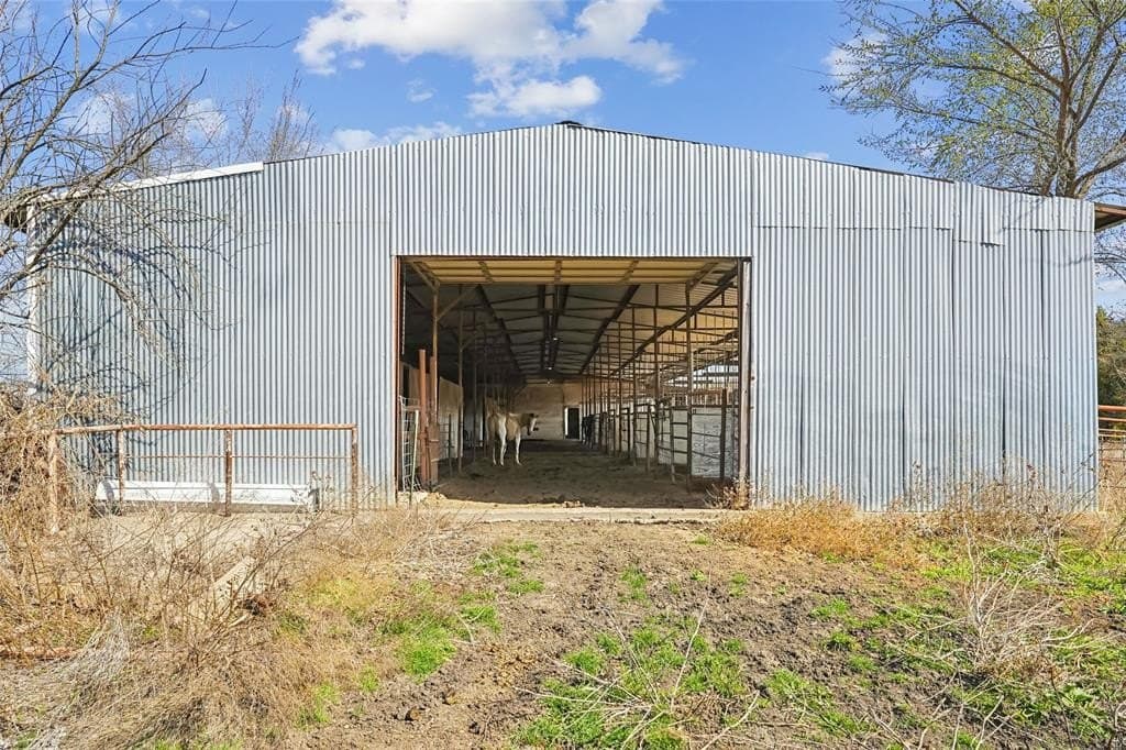 35.37 acres in Ellis County - photo 7