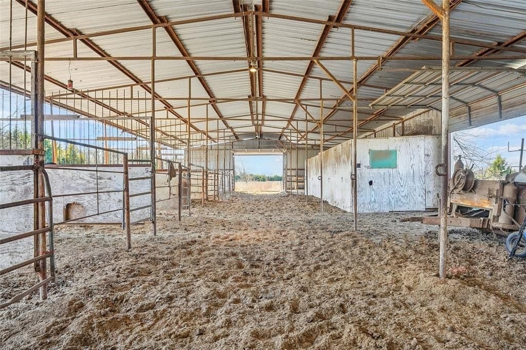 35.37 acres in Ellis County - photo 21