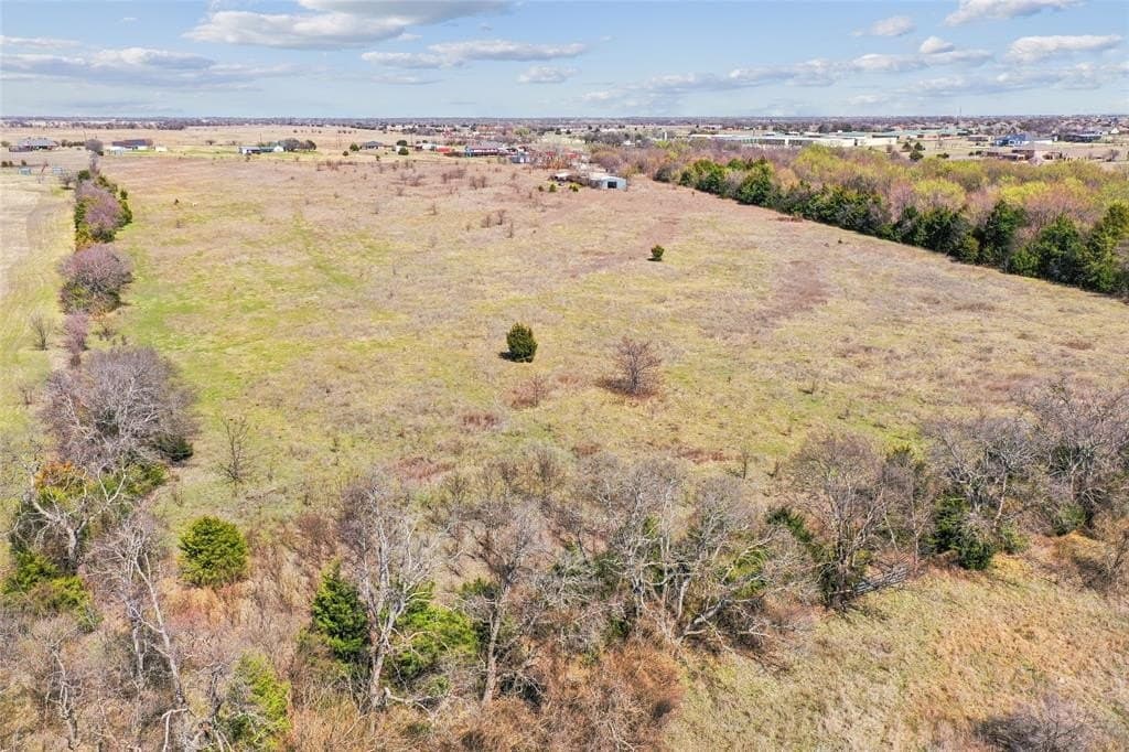 35.37 acres in Ellis County - photo 9