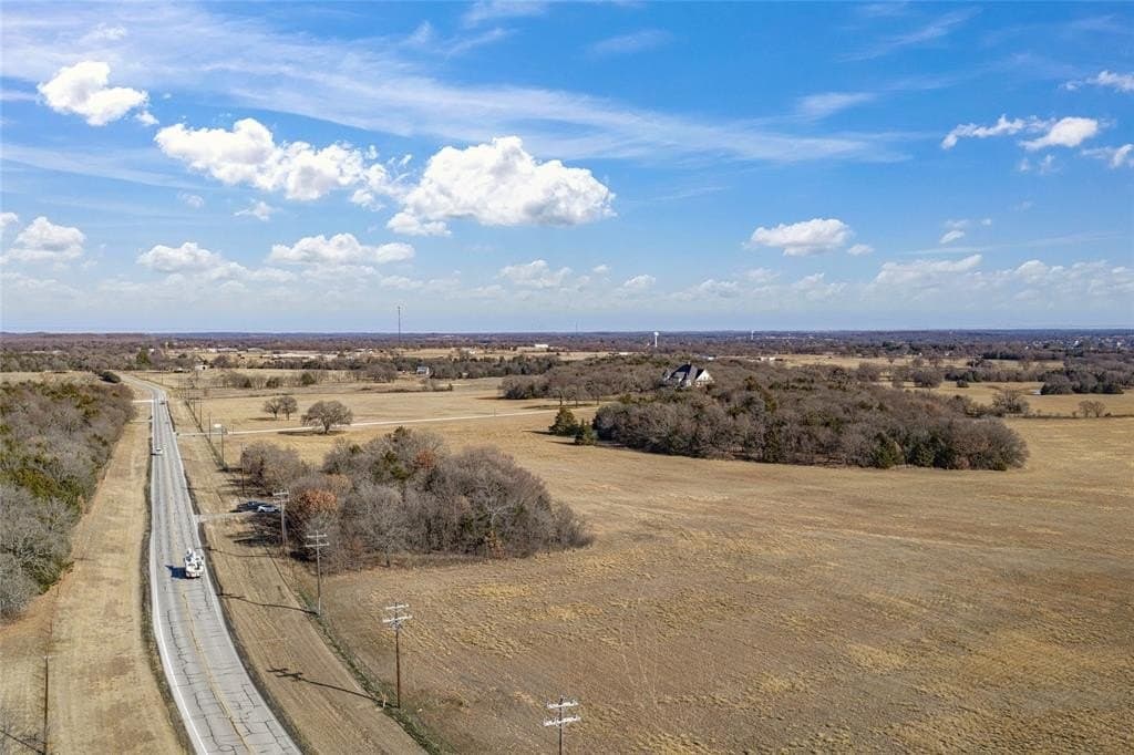 114.76 acres in Cooke County - photo 2