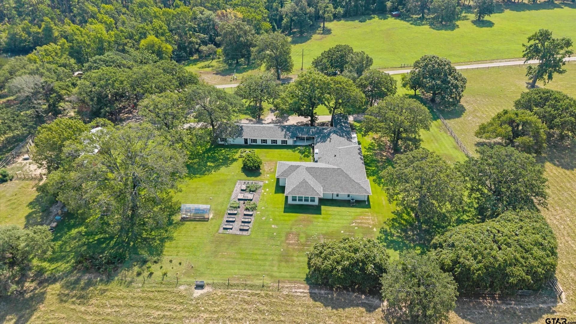 30.13 acres in Smith County - photo 13