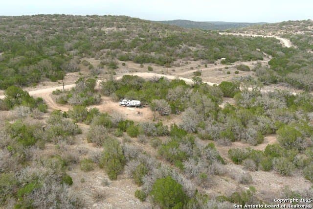 54 acres in Edwards County - photo 17