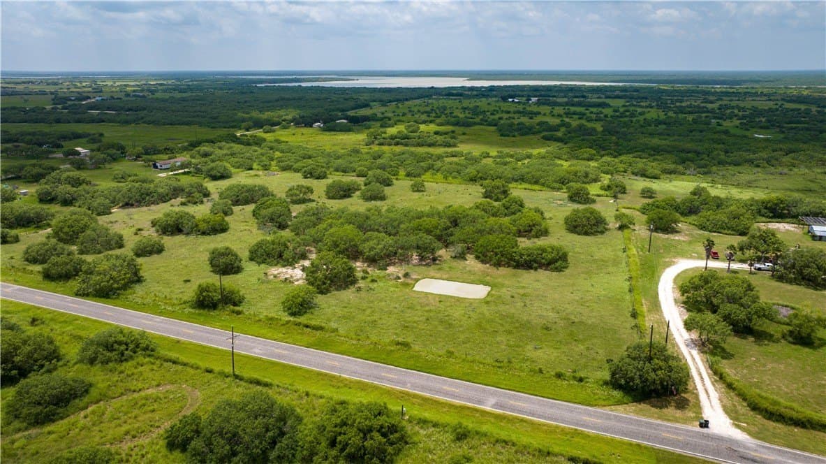 8.6 acres in Kleberg County - photo 8