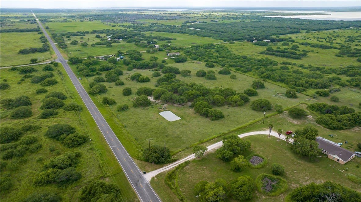 8.6 acres in Kleberg County - photo 18