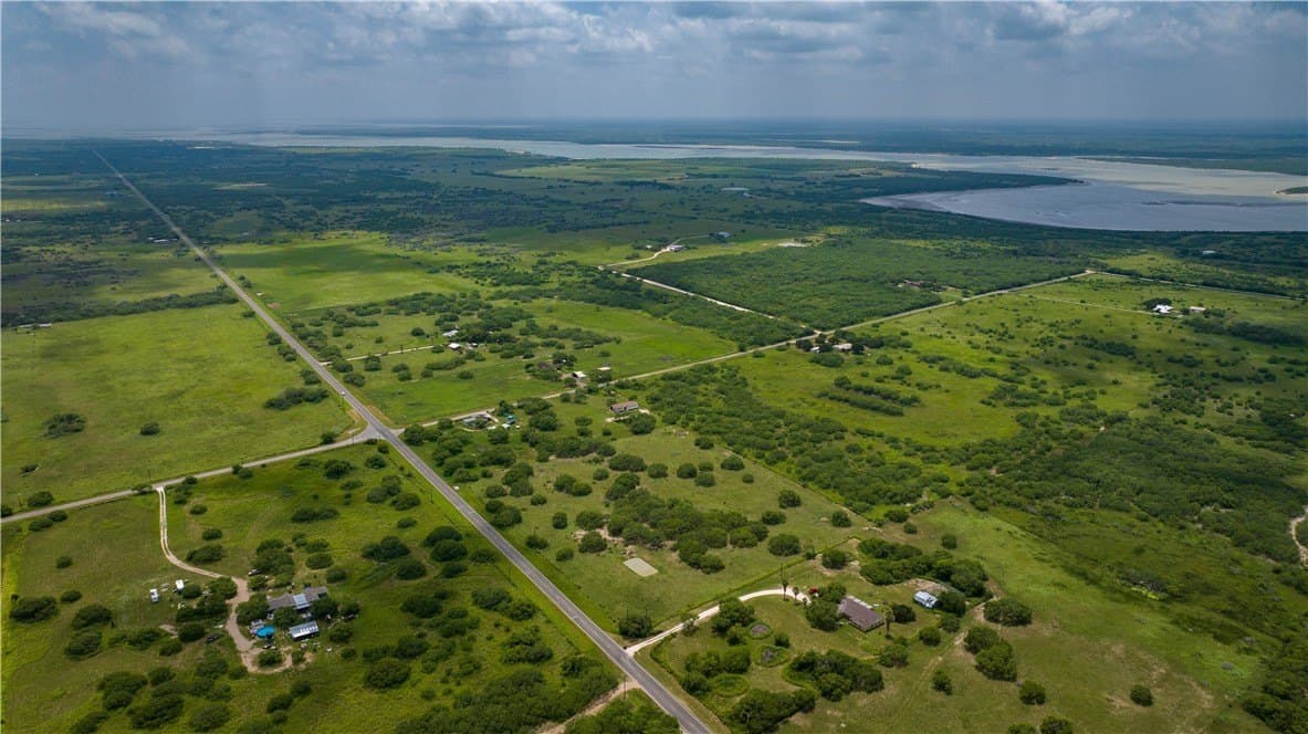 8.6 acres in Kleberg County - photo 33