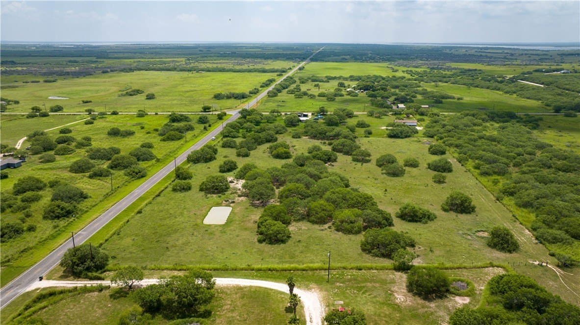8.6 acres in Kleberg County - photo 11