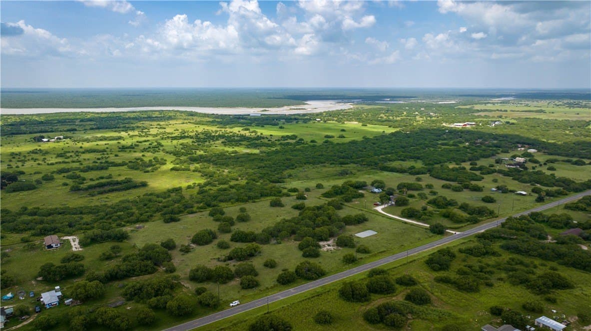 8.6 acres in Kleberg County - photo 10