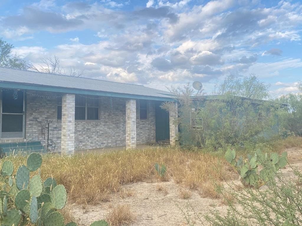 21.42 acres in Dimmit County - photo 38