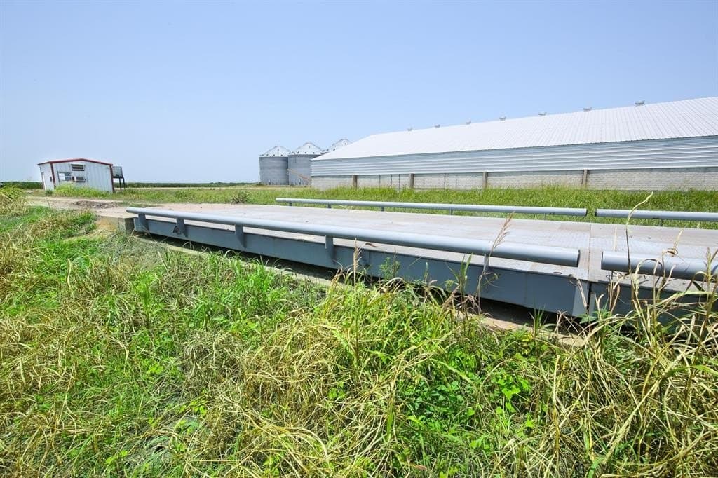 2,125 acres in Lamar County - photo 24
