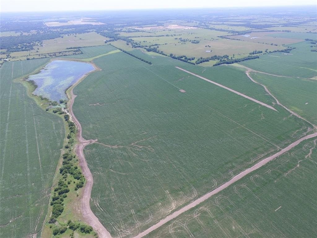 2,125 acres in Lamar County - photo 33