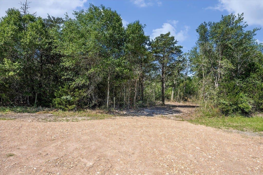 1.58 acres in Fayette County - photo 3