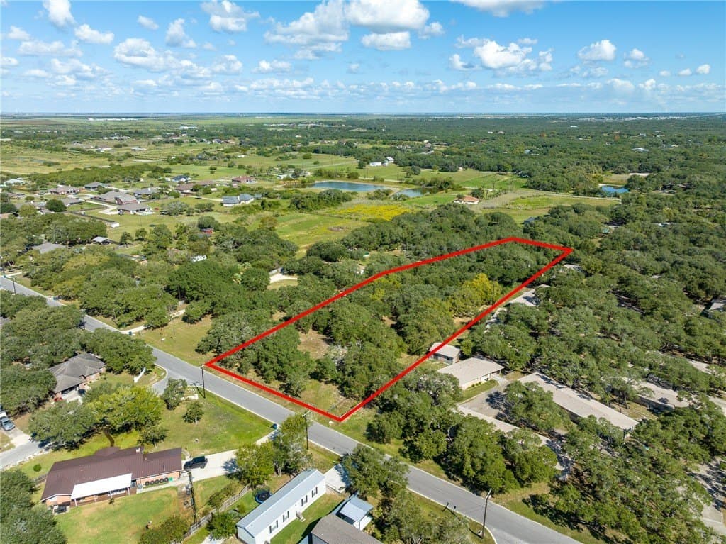 2.35 acres in San Patricio County - photo 6
