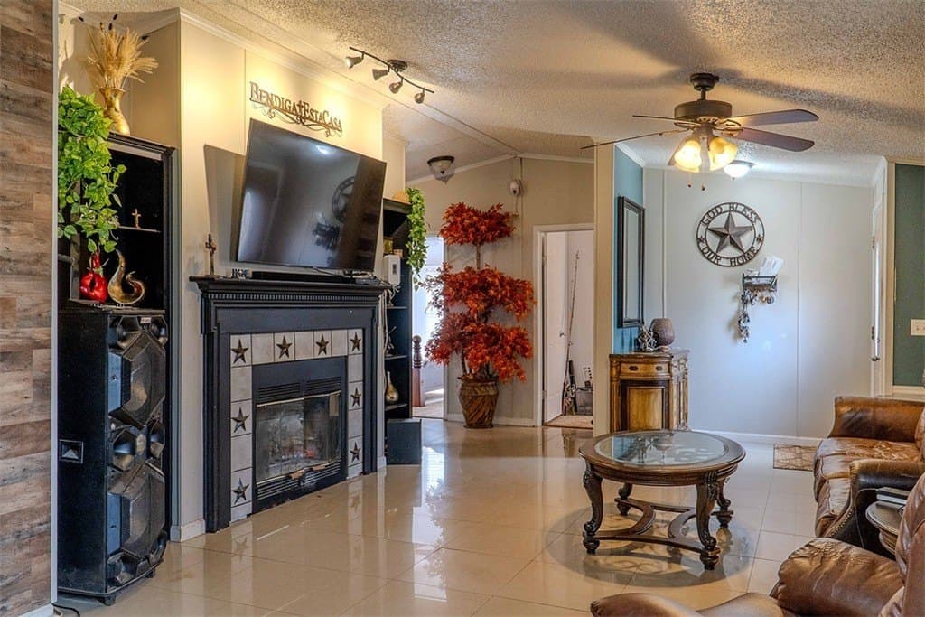 19.99 acres in Caldwell County - photo 10